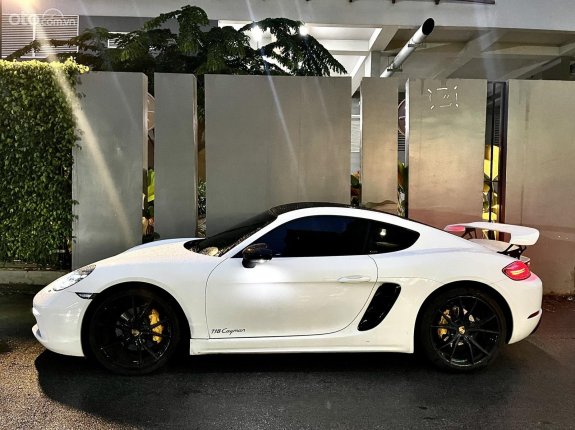 Porsche 718 cayman 2019 - Màu trắng cực phê