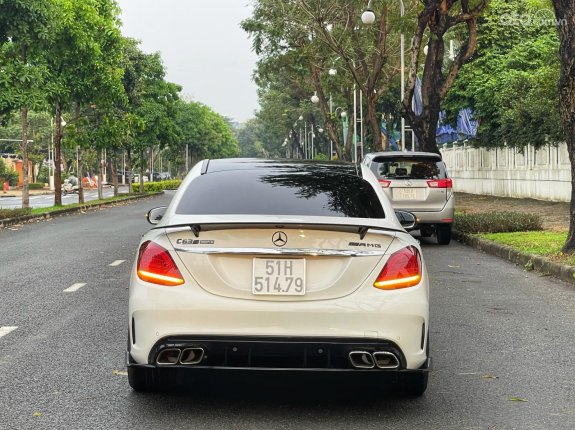 Mercedes-Benz C300 AMG 2019 - Model 2020 biển Sài Gòn - 1 chủ từ đầu