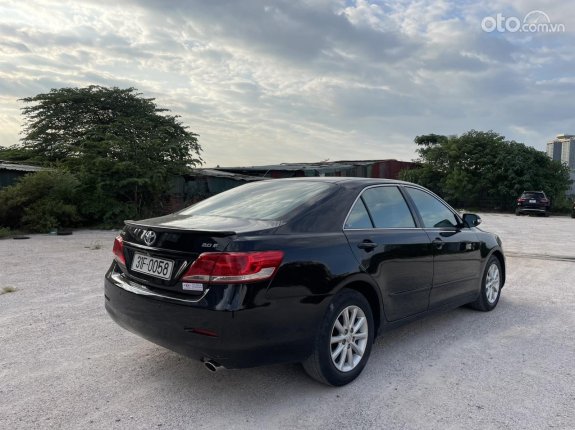 Toyota Camry 2010 - Xe màu đen, giá 450tr