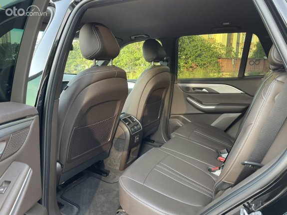 VinFast LUX SA2.0 Cao cấp 2021 - Không đâm đụng, không bổ máy