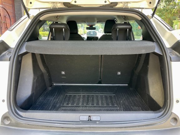 Peugeot 2008 GT Line 2021 - Xe màu trắng, tư nhân chính chủ