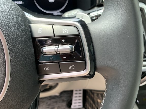 Kia Sorento 2022 - Máy dầu, xe đẹp như hãng, có trả góp