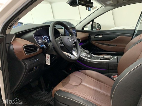 Hyundai Santa Fe 2.2 Dầu Cao cấp 2021 - Máy dầu, odo 9.000km, chất xe mới đẹp
