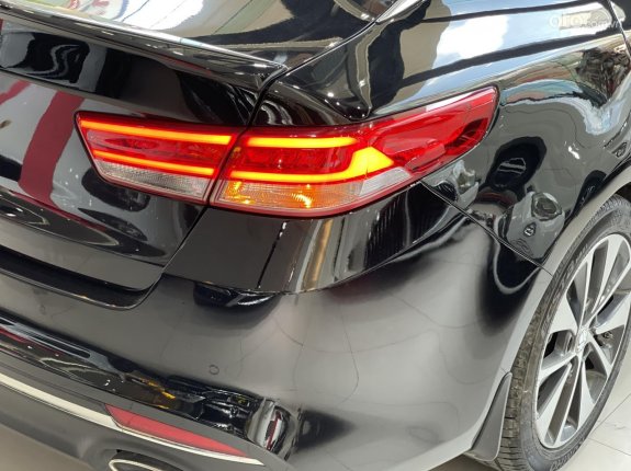 Kia Optima 2.0 ATH 2018 - Tư nhân 1 chủ từ đầu