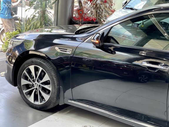 Kia Optima 2.0 ATH 2018 - Tư nhân 1 chủ từ đầu