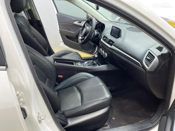 Mazda 3 1.5 Hatchback 2018 - Giá hấp dẫn 568 triệu