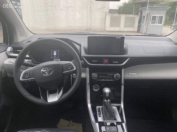 Toyota Veloz Cross 1.5 CVT 2022 - Sẵn xe giao ngay - Hỗ trợ trả góp lên tới 80%