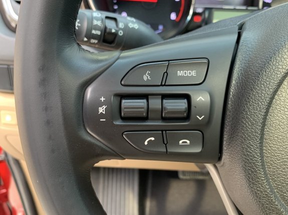 Kia Sedona 2019 - Cần bán xe biển thành phố, máy dầu. Xe rất mới