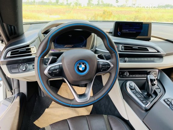 BMW i8 2014 - Xe mui trần, biển thành phố, nhập khẩu, odo 77.000 miles