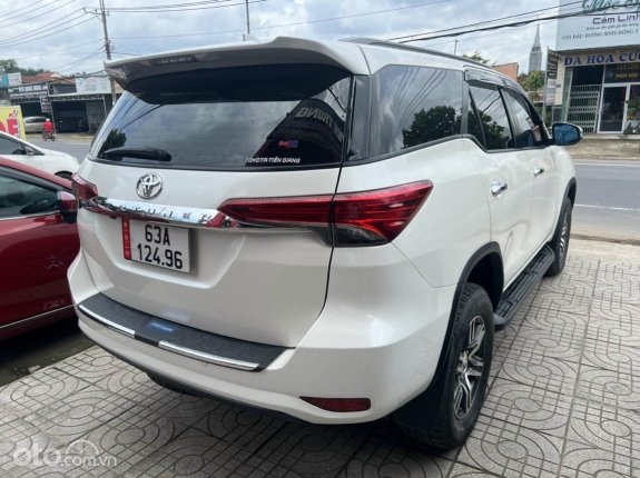 Toyota Fortuner 2.4G 4x2 AT  2019 - Xe mới 95%