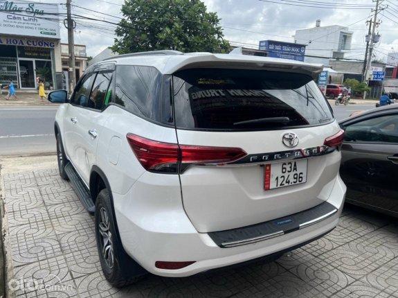 Toyota Fortuner 2.4G 4x2 AT  2019 - Xe mới 95%