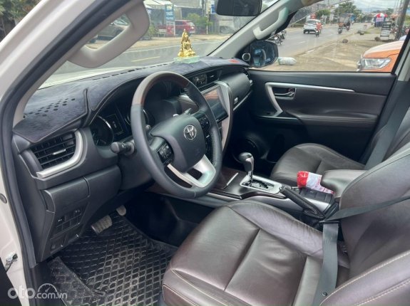 Toyota Fortuner 2.4G 4x2 AT  2019 - Xe mới 95%