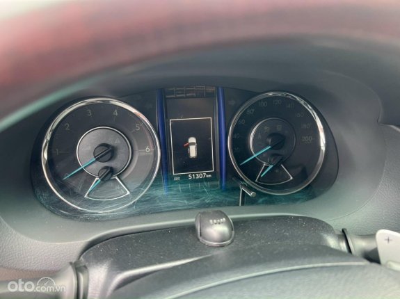 Toyota Fortuner 2.4G 4x2 AT  2019 - Xe mới 95%