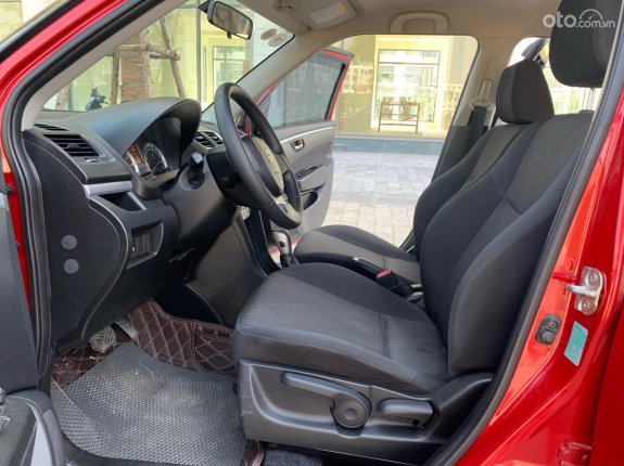 Suzuki Swift 1.4 AT 2017 - Đăng ký lần đầu 2017, xe gia đình, giá chỉ 435tr