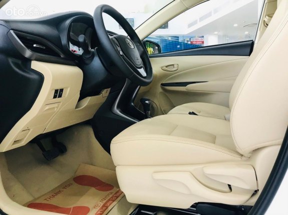 Toyota Vios 1.5E MT 2022 - Xe sẵn giao ngay - Quà tặng giá trị
