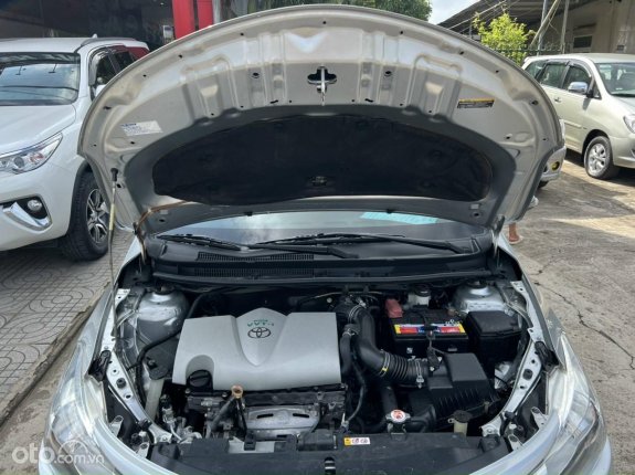 Toyota Vios 1.5E MT 2017 - Đăng ký lần đầu 2017 ít sử dụng, giá chỉ 370tr