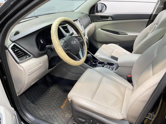 Hyundai Tucson 2.0 Đặc biệt 2015 - Giá chỉ nhỉnh 700tr