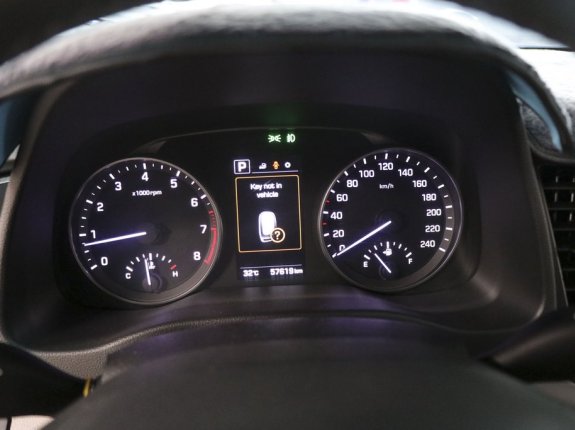 Hyundai Elantra 2017 - Giá cực tốt