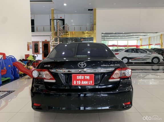 Toyota Corolla Altis 1.8 G 2013 - Đẳng cấp, sang trọng, nội thất mới