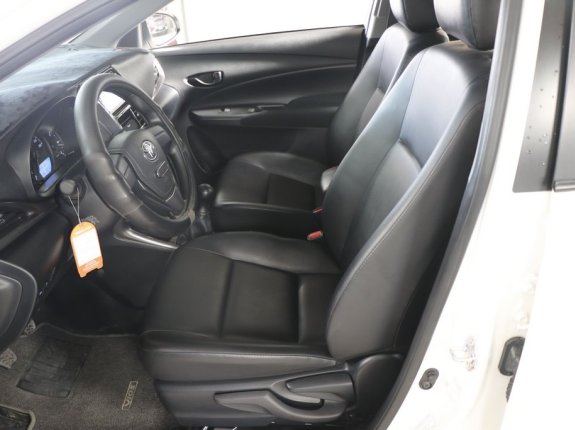 Toyota Vios 1.5E MT 2021 - Màu trắng, giá ưu đãi