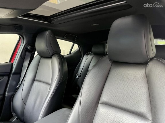 Mazda 3 2020 - Xe biển HN mới siêu đẹp