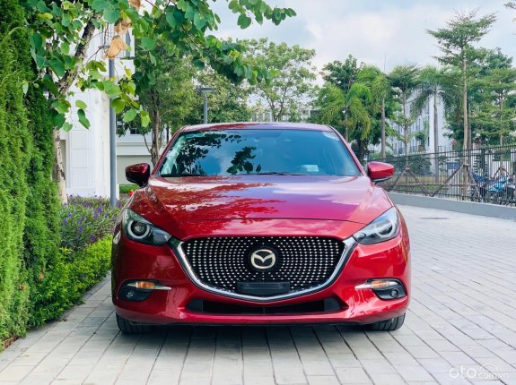 Mazda 3 1.5L Sedan 2018 - Đăng ký 2018, mới 95%, giá 590tr