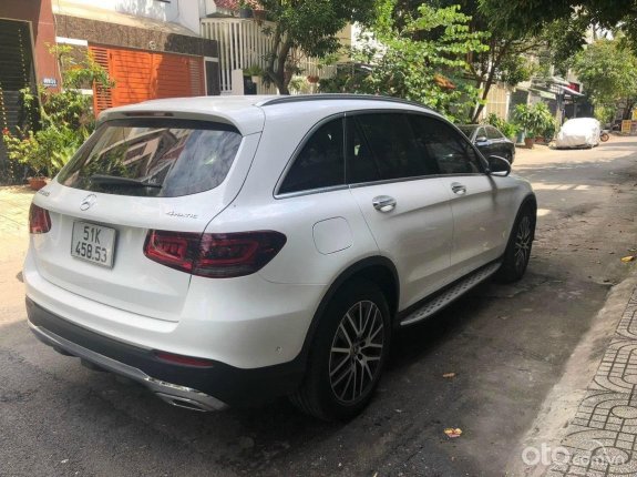 Mercedes-Benz GLC 200 4Matic 2022 - Mới 99,9% - Siêu siêu lướt odo mới 1000 km đầu tiên - Siêu hiếm 1 chủ từ đầu bao sang tên