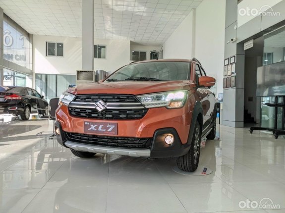 Giá tốt nhất miền Bắc - Giảm tiền mặt và phụ kiện chính hãng
