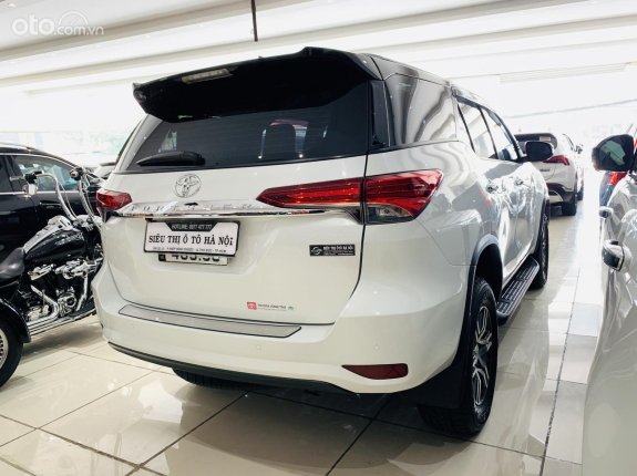 Toyota Fortuner 2.7 V 4X2 AT 2021 - Máy dầu, cực đẹp