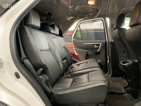Toyota Fortuner 2.7 V 4X2 AT 2021 - Máy dầu, cực đẹp