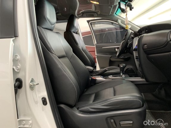 Toyota Fortuner 2.7 V 4X2 AT 2021 - Máy dầu, cực đẹp