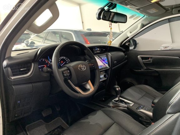 Toyota Fortuner 2.7 V 4X2 AT 2021 - Máy dầu, cực đẹp
