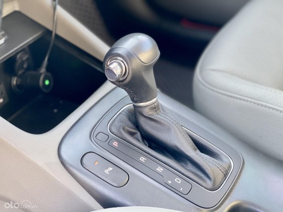 Kia K3 2.0AT 2016 - Xe biển HN  - odo 4v zin xe đẹp