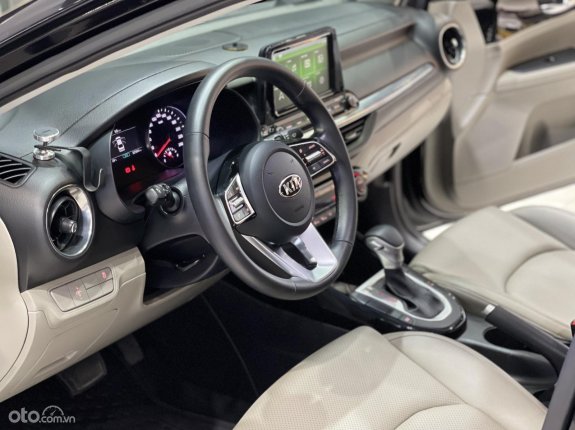 Kia Cerato 1.6 AT Luxury 2020 - Màu đen chính chủ, giá hữu nghị