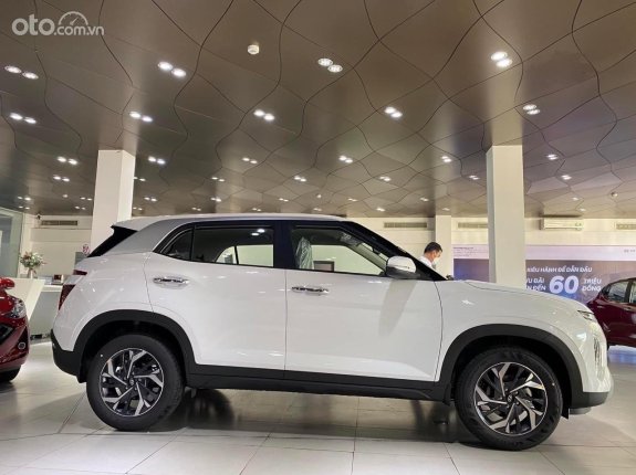 Mẫu xe SUV 5 chỗ gầm cao - Nhập khẩu nguyên con - Trả trước chỉ từ 170tr