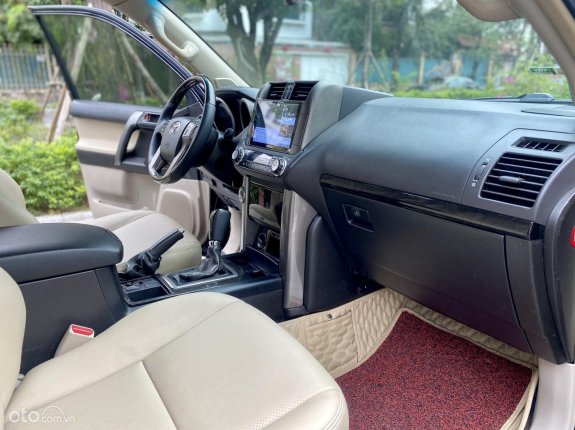 Toyota Land Cruiser Prado 2010 - Cần bán lại xe