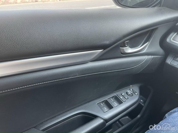 Honda Civic 2020 - Nhập khẩu Thái Lan, một chủ từ mới, đi chuẩn 4 vạn kilomet