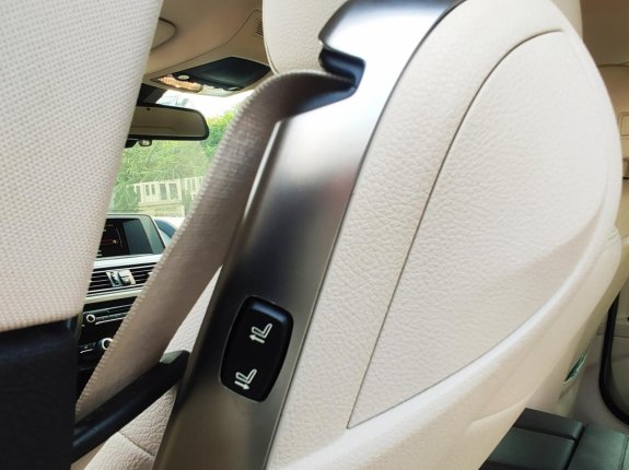 BMW 640i Gran Coupe 2013 - Xe đẹp, biển Hà Nội, giao xe giá tốt