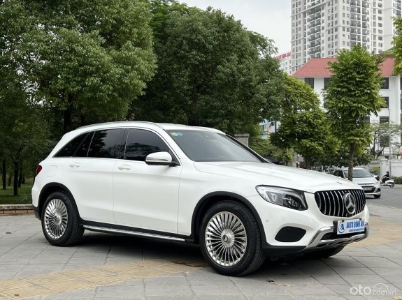 Mercedes-Benz GLC 250 4Matic 2019 - Xe đẹp, giá tốt, trang bị full options