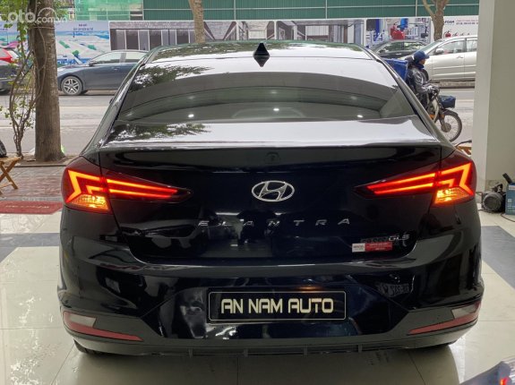 Hyundai Elantra   2.0 AT 2019 - Xe cực đẹp, full lịch sử hãng, giá có thương lượng