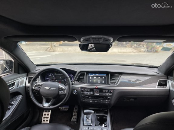 Hyundai Genesis 2017 - Đi 8 vạn km
