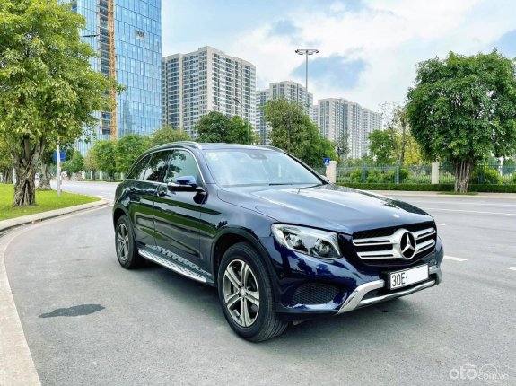 Mercedes-Benz GLC 250 4Matic 2016 - Cần bán lại xe biển HN