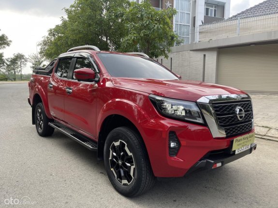 Nissan Navara NP300 VL 4x4 AT 2021 - Model 2022, nhập khẩu, siêu lướt
