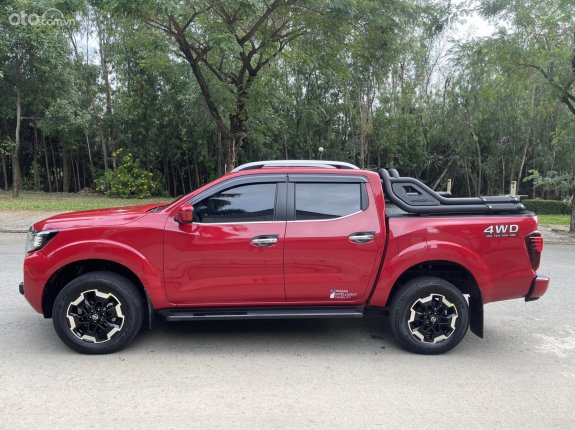 Nissan Navara NP300 VL 4x4 AT 2021 - Model 2022, nhập khẩu, siêu lướt