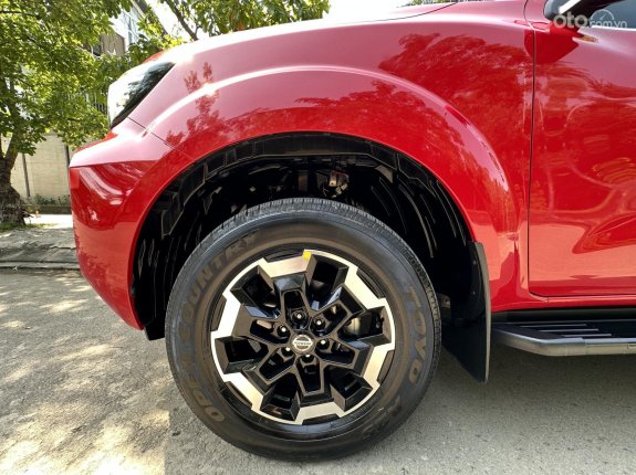 Nissan Navara NP300 VL 4x4 AT 2021 - Model 2022, nhập khẩu, siêu lướt