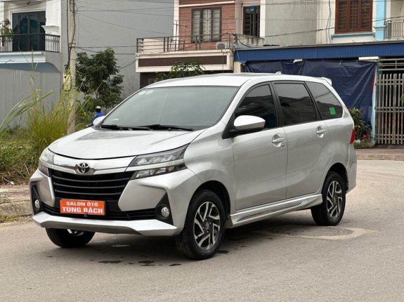 Màu bạc, nhập khẩu nguyên chiếc, 470 triệu