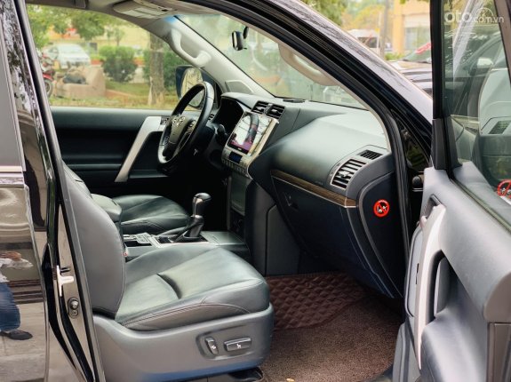 Toyota Land Cruiser Prado VX 2019 - Biển Hà Nội