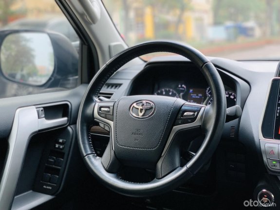 Toyota Land Cruiser Prado VX 2019 - Biển Hà Nội