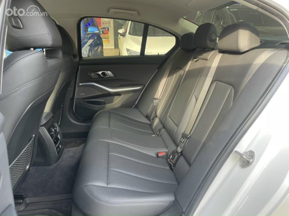 BMW 320i Sport Line Plus 2021 - Nhập Đức, đi chuẩn 16 ngàn kilomet