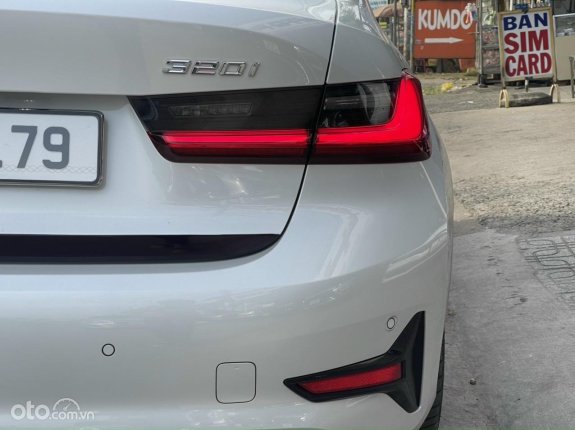 BMW 320i Sport Line Plus 2021 - Nhập Đức, đi chuẩn 16 ngàn kilomet